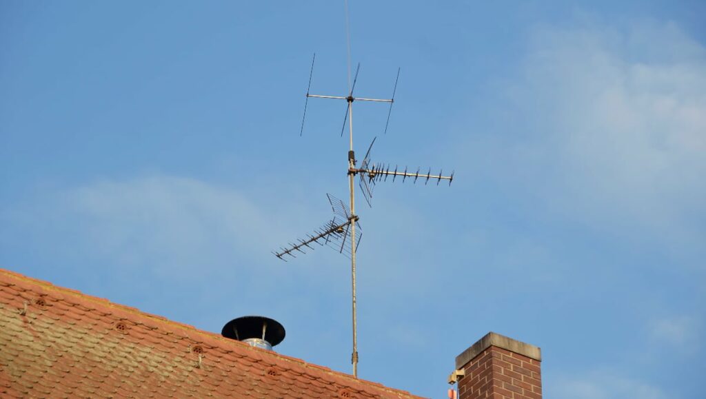 Orienter Une Antenne TNT Guide tape Par tape